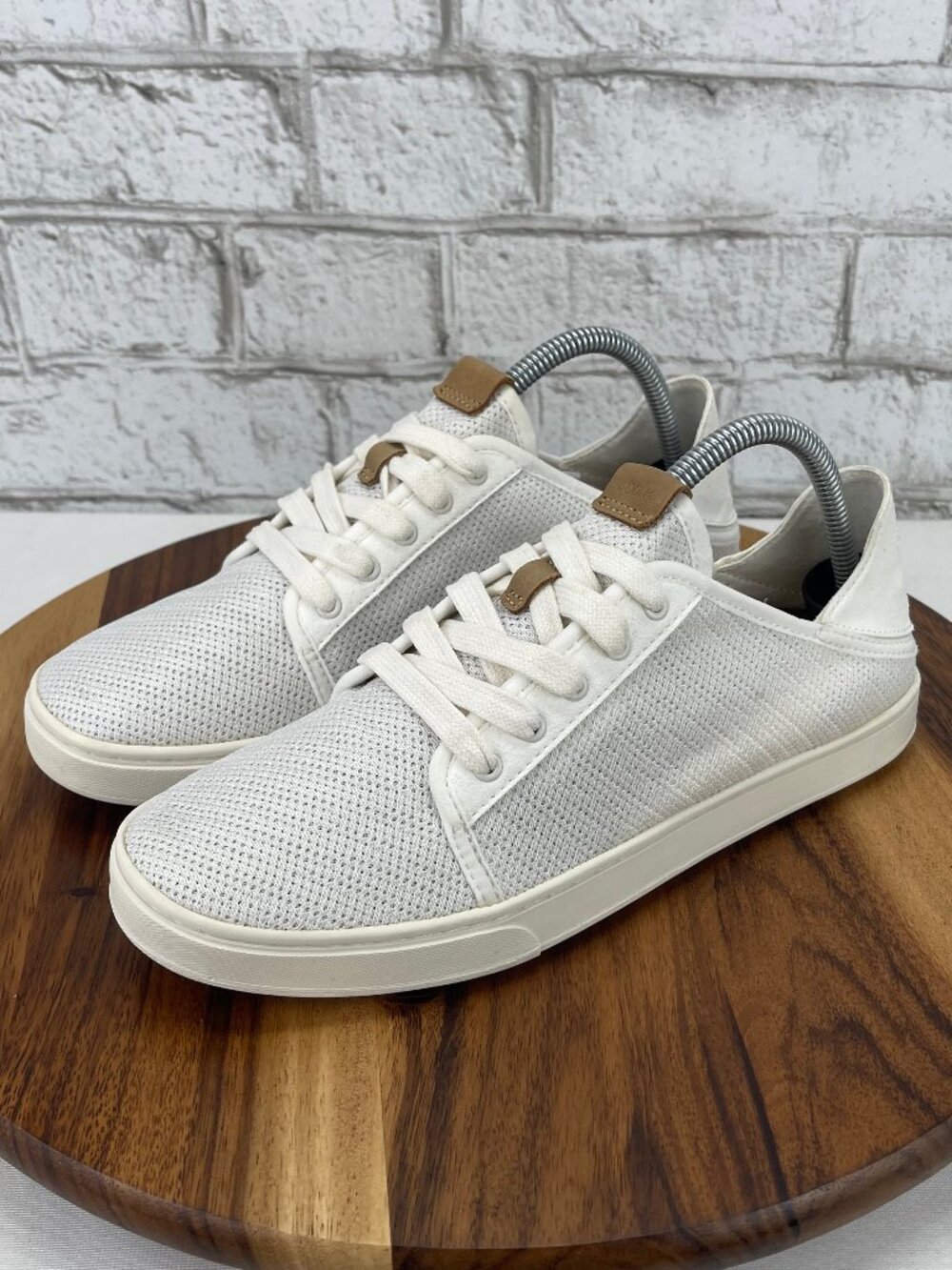 Olukai Pehuea Li 23079 Womens Sz. 9.5 White Breathable Textile Mesh Sneaker Shoe